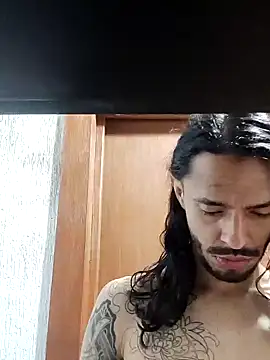 Snapshot of Donstark6669 chatting on February 1, 2025, 2:47 am Donstark6669 online show from February 1, 2025, 2:47 am