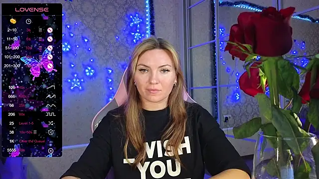 Snapshot of -DIVORA- chatting on December 29, 2024, 7:00 pm -DIVORA- online show from December 29, 2024, 7:00 pm