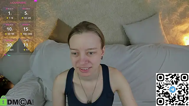 Snapshot of Michelle_Blond chatting on January 12, 2026, 8:08 am Michelle Blond online show from January 12, 2026, 8:08 am