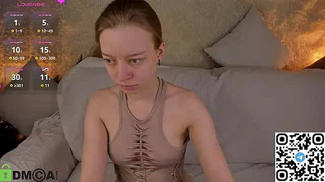 Snapshot of Michelle_Blond chatting on January 14, 2026, 6:41 am Michelle Blond online show from January 14, 2026, 6:41 am