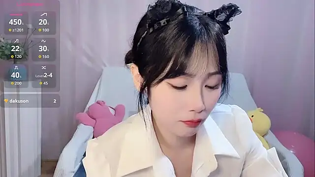 LaoSHI-999 online show from November 3, 2025, 11:00 am