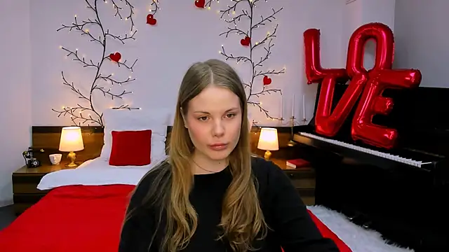 holy kitty online show from February 25, 2025, 6:14 am