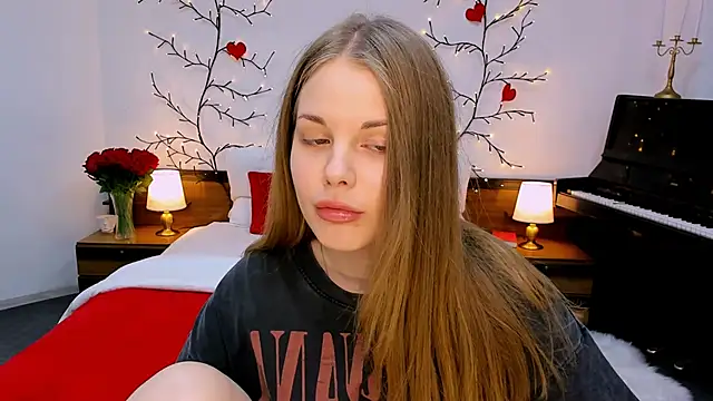 holy kitty online show from September 13, 2025, 9:09 am