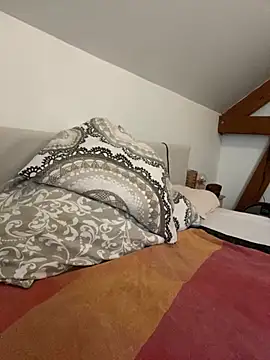 Snapshot of XtentationMG chatting on September 23, 2025, 7:22 am XtentationMG online show from September 23, 2025, 7:22 am