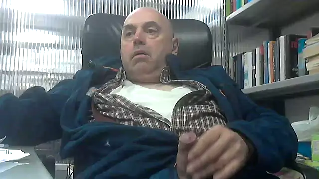 pantomax online show from March 4, 2026, 12:49 am