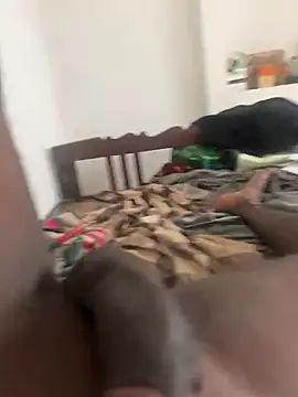 Snapshot of tamil000000 chatting on January 4, 2025, 4:33 am tamil000000 online show from January 4, 2025, 4:33 am