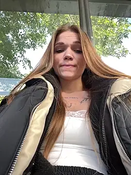 KitteCat online show from September 27, 2025, 7:02 am