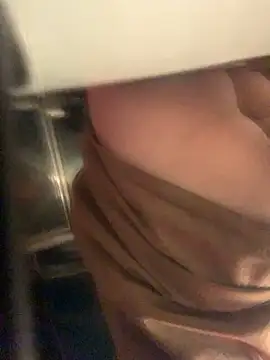 jaykkim89027 online show from December 19, 2025, 1:07 pm