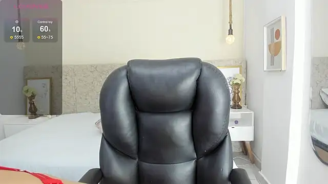 Snapshot of giiiia_ chatting on January 13, 2025, 6:38 pm giiiia online show from January 13, 2025, 6:38 pm