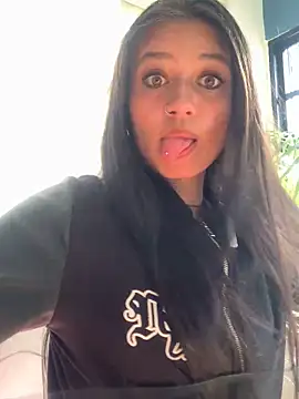 Kyna euphoria online show from December 27, 2024, 7:57 pm