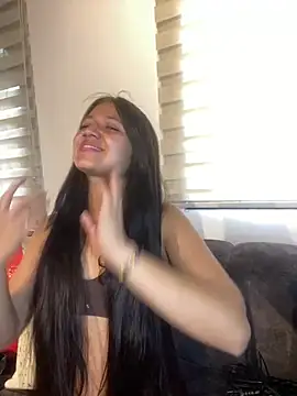 Kyna euphoria online show from February 7, 2025, 2:04 pm