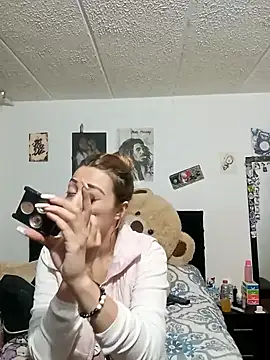 Kyna euphoria online show from February 15, 2025, 11:03 pm