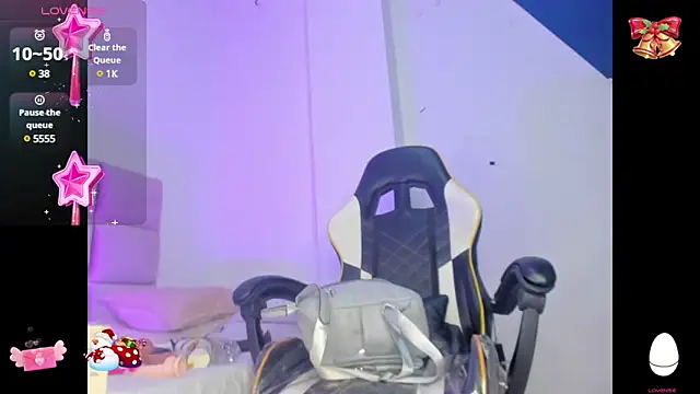 Snapshot of Zoe1_2 chatting on January 4, 2025, 8:05 pm Zoe1 2 online show from January 4, 2025, 8:05 pm