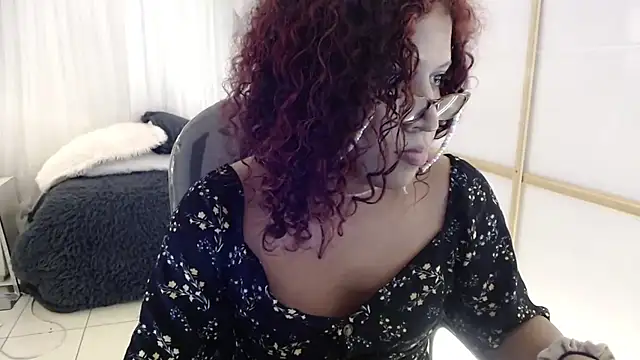 zahrivk1 online show from February 16, 2025, 9:27 pm