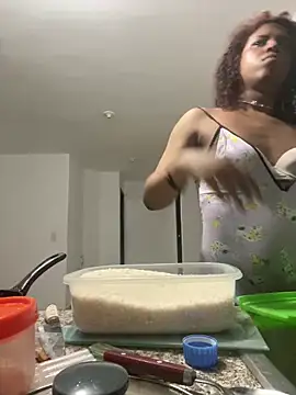 zahrivk1 online show from March 2, 2025, 5:01 am