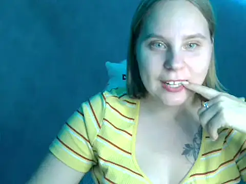 Snapshot of Thalia__Star chatting on January 11, 2025, 3:09 pm Thalia Star online show from January 11, 2025, 3:09 pm