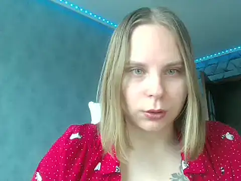 Snapshot of Thalia__Star chatting on February 16, 2025, 7:59 am Thalia Star online show from February 16, 2025, 7:59 am