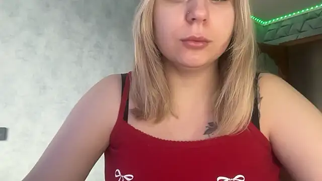 Thalia  Star online show from February 8, 2026, 9:45 am