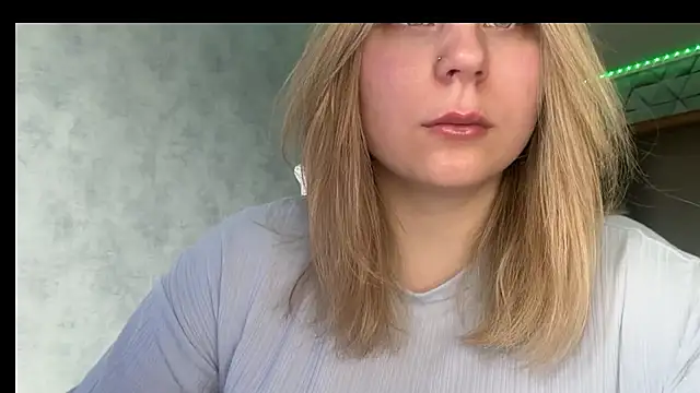 Thalia  Star online show from March 2, 2026, 8:43 am