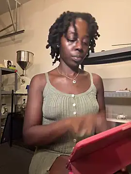 choclatepeaach online show from March 6, 2026, 1:13 am