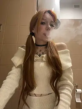Snapshot of babydolll chatting on December 11, 2024, 5:15 pm babydolll online show from December 11, 2024, 5:15 pm