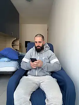 Gioeltoro89 online show from April 16, 2026, 3:24 pm