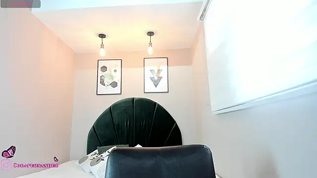 ebbafernandez  online show from July 17, 2026, 12:23 pm