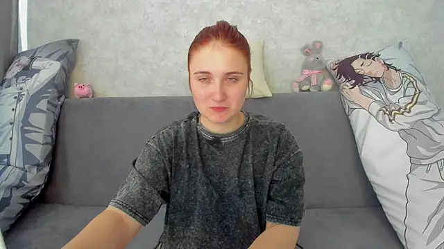 Miss Elsa  online show from May 15, 2026, 2:51 am