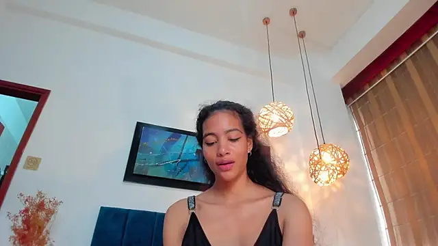 AntonellaHall  online show from February 4, 2025, 3:15 pm