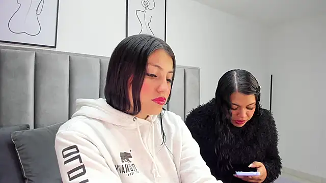 Laiia Page online show from October 6, 2025, 12:24 pm