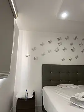 Snapshot of AntonellaAlondra4 chatting on January 10, 2025, 2:45 pm AntonellaAlondra4 online show from January 10, 2025, 2:45 pm