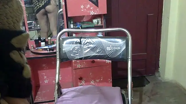 Pramila Manish online show from December 16, 2025, 12:59 am