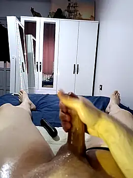 Snapshot of PerfectBisex chatting on October 21, 2025, 5:52 am PerfectBisex online show from October 21, 2025, 5:52 am