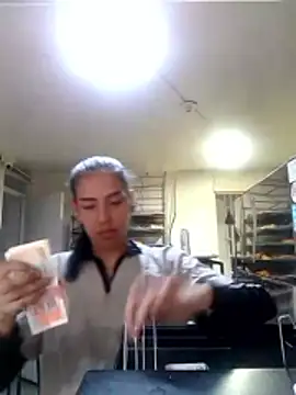 Alisson 420 online show from November 28, 2025, 9:28 pm