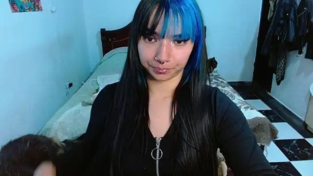 Snapshot of Veronica_Goddes chatting on October 24, 2025, 8:33 am Veronica Goddes online show from October 24, 2025, 8:33 am