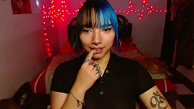 Snapshot of Veronica_Goddes chatting on November 7, 2025, 6:35 am Veronica Goddes online show from November 7, 2025, 6:35 am