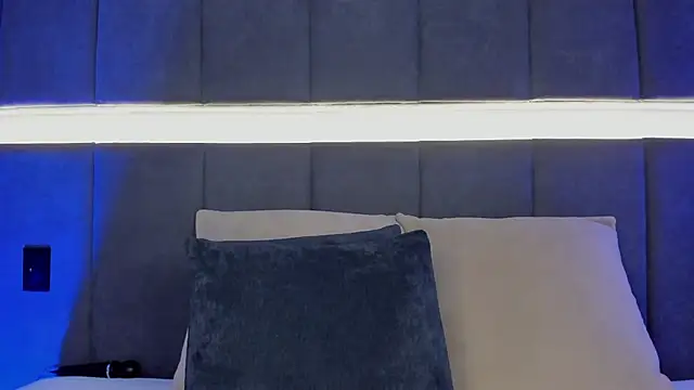 Snapshot of nicolle_pierce chatting on February 10, 2025, 12:08 pm nicolle pierce online show from February 10, 2025, 12:08 pm