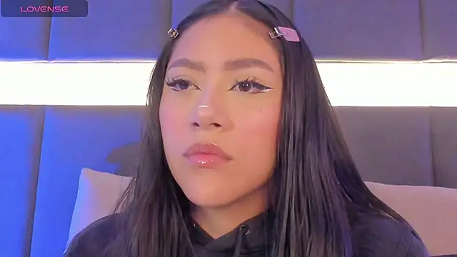 Snapshot of nicolle_pierce chatting on March 8, 2025, 12:09 pm nicolle pierce online show from March 8, 2025, 12:09 pm