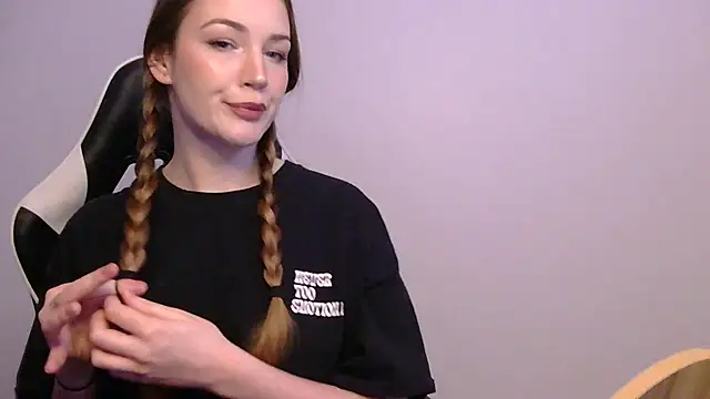 Snapshot of KLEOKILLS chatting on September 19, 2025, 7:36 pm KLEOKILLS online show from September 19, 2025, 7:36 pm