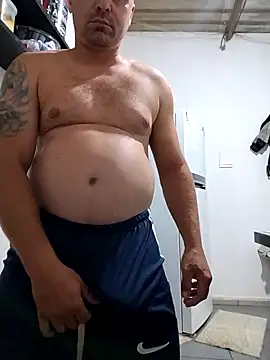 LOIROGOSTOSO87 online show from April 14, 2026, 10:49 pm