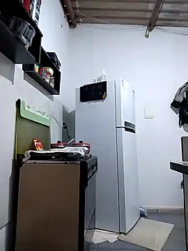 LOIROGOSTOSO87 online show from April 15, 2026, 10:54 pm