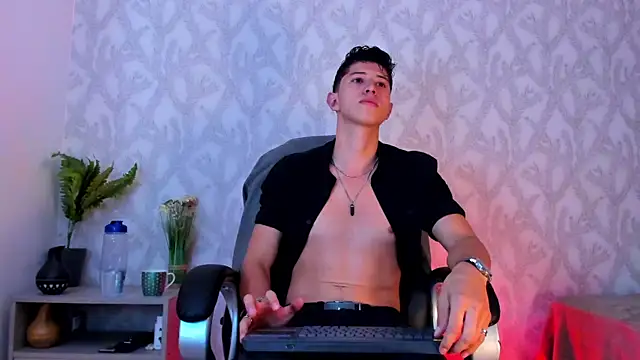 Snapshot of Dorianmistery2322_ chatting on January 26, 2025, 6:49 am Dorianmistery2322 online show from January 26, 2025, 6:49 am