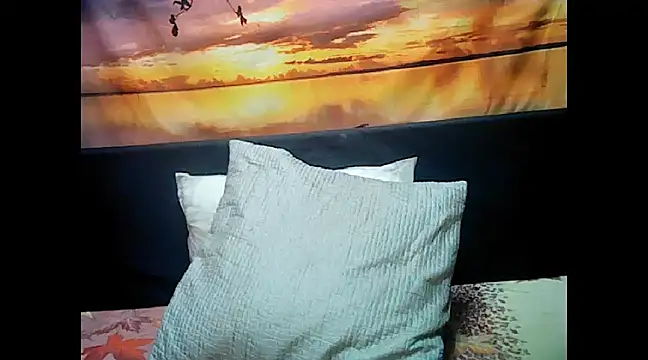 Snapshot of ebonyspicya chatting on December 7, 2024, 5:59 am ebonyspicya online show from December 7, 2024, 5:59 am