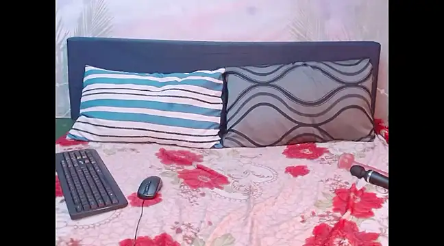 Snapshot of ebonyspicya chatting on February 12, 2025, 8:49 am ebonyspicya online show from February 12, 2025, 8:49 am