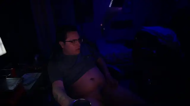 Snapshot of FrankGatsby11 chatting on December 25, 2024, 1:19 pm FrankGatsby11 online show from December 25, 2024, 1:19 pm