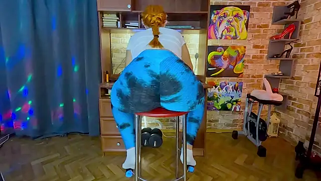 Snapshot of JosephinaBlack chatting on September 9, 2025, 2:44 am JosephinaBlack online show from September 9, 2025, 2:44 am