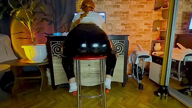 Snapshot of JosephinaBlack chatting on February 21, 2026, 3:07 am JosephinaBlack online show from February 21, 2026, 3:07 am