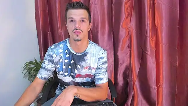 Snapshot of DonyBrown chatting on September 23, 2025, 4:04 am DonyBrown online show from September 23, 2025, 4:04 am