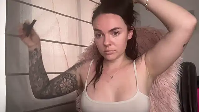 Snapshot of yorkshiregal chatting on January 5, 2025, 3:13 pm yorkshiregal online show from January 5, 2025, 3:13 pm