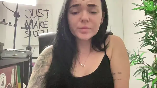 Snapshot of yorkshiregal chatting on November 27, 2025, 7:10 am yorkshiregal online show from November 27, 2025, 7:10 am